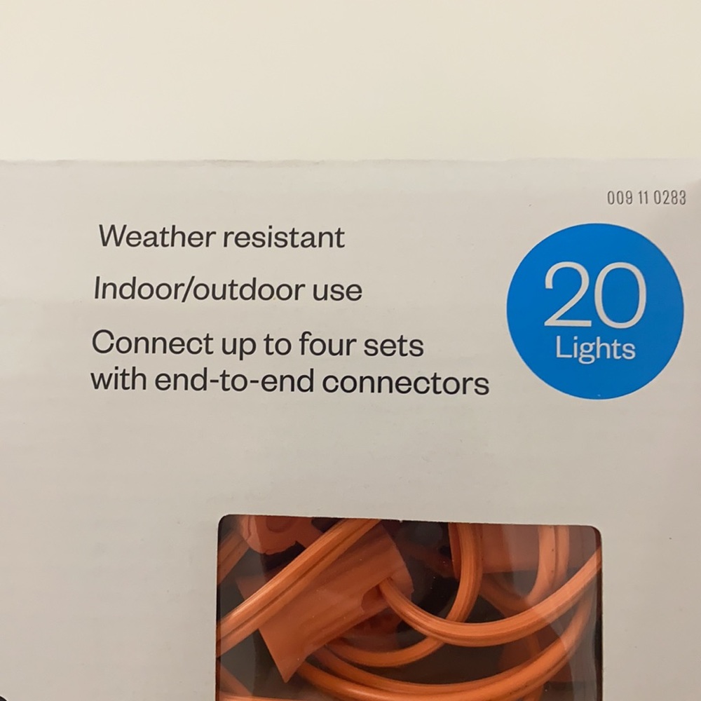 Room essentials string lights - Picture 4 of 6
